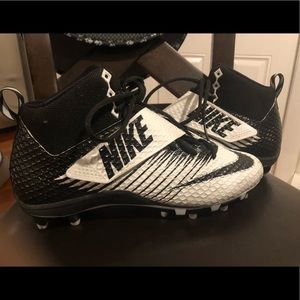 Nike LunarBeast Strike Pro Football Cleats (10.5)